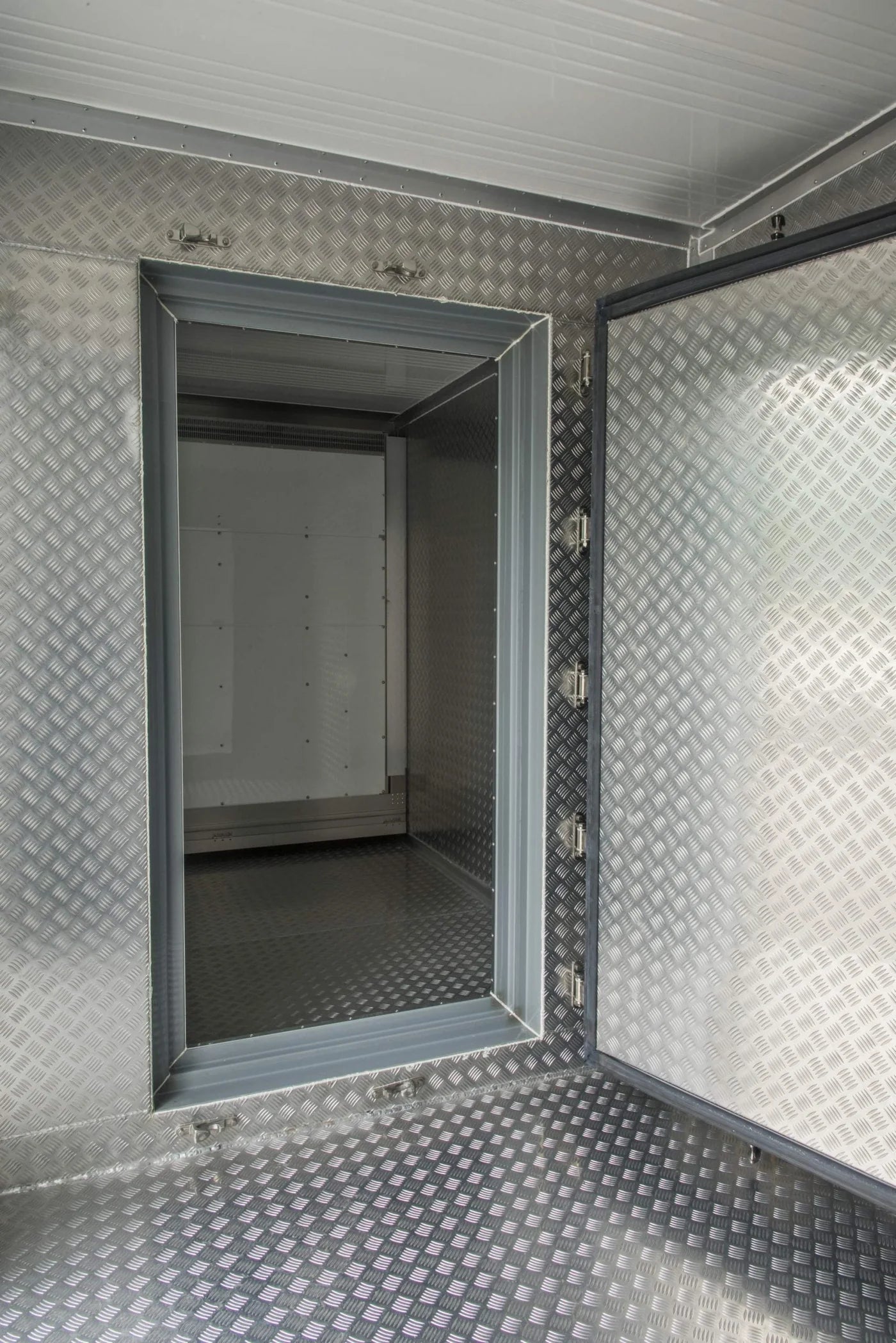 Contenitore Super Frigorifero Doppia Zona 20 Piedi