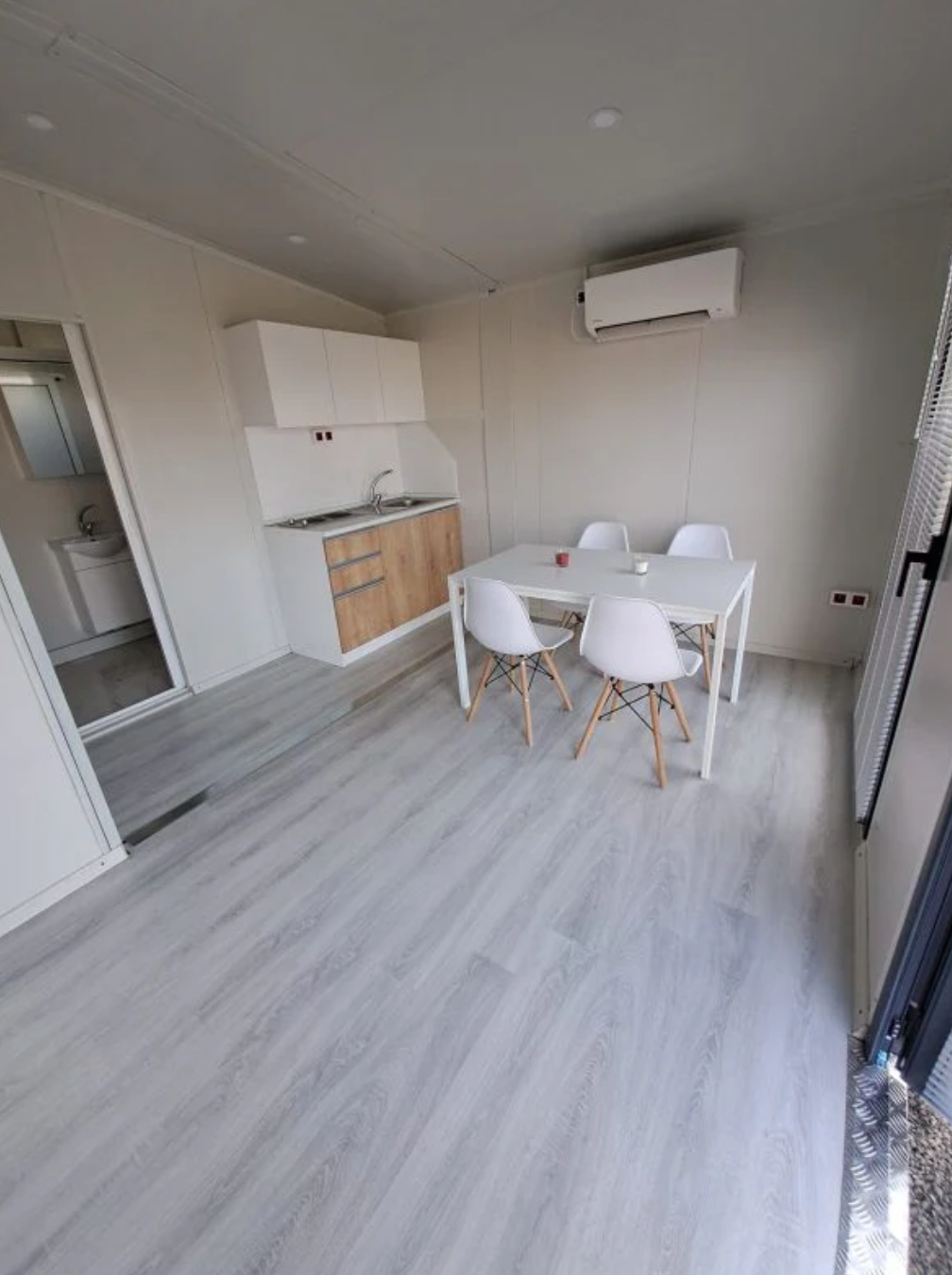 Bungalow Arredato – Chalet con Giardino 28 m²