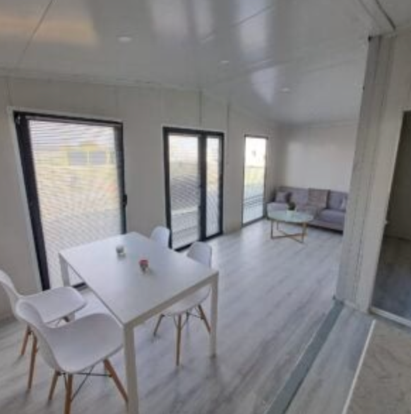 Bungalow Arredato – Chalet con Giardino 28 m²
