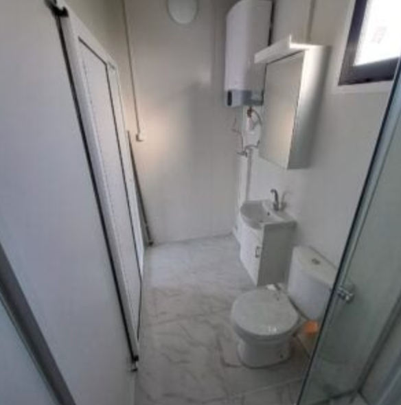 Bungalow Arredato – Chalet con Giardino 28 m²