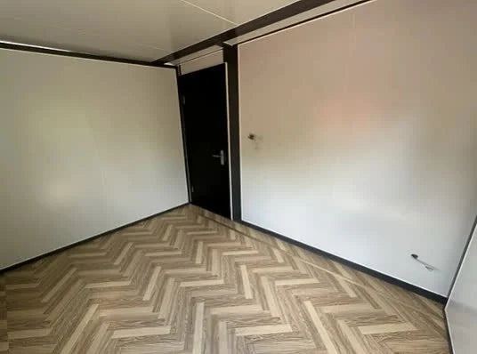 Contenitore Mobile Tiny House 2024 – 2 Camere da Letto e Cucina
