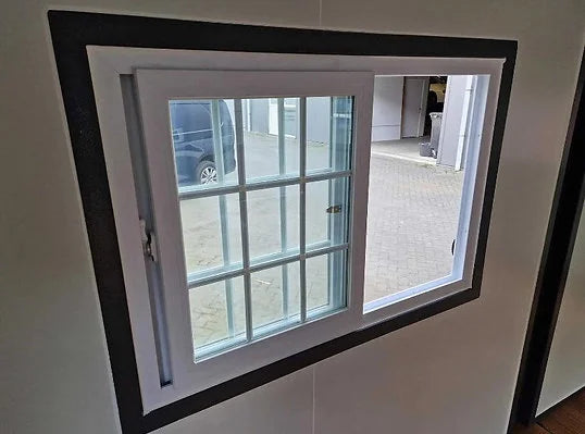 Contenitore Mobile Tiny House Deluxe (6×6 piedi) – 2023